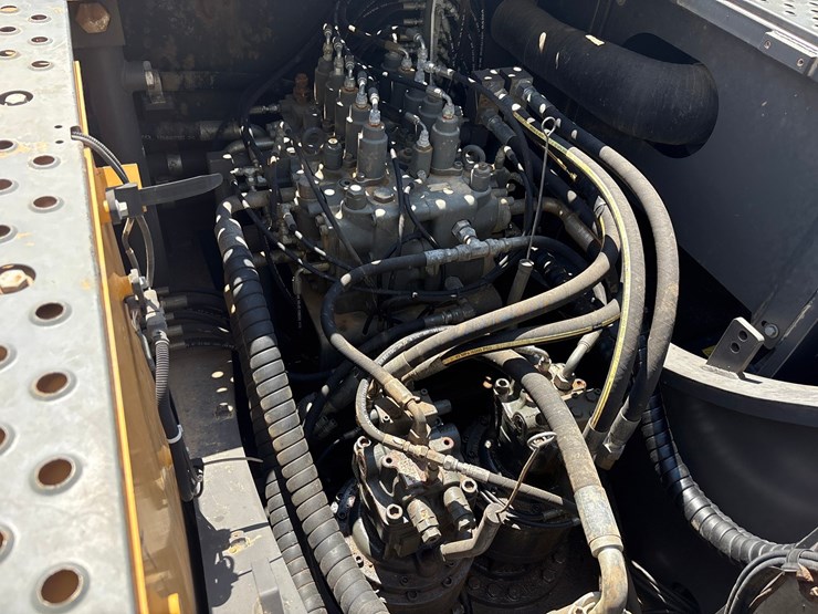2020-volvo-ec480el-image-27