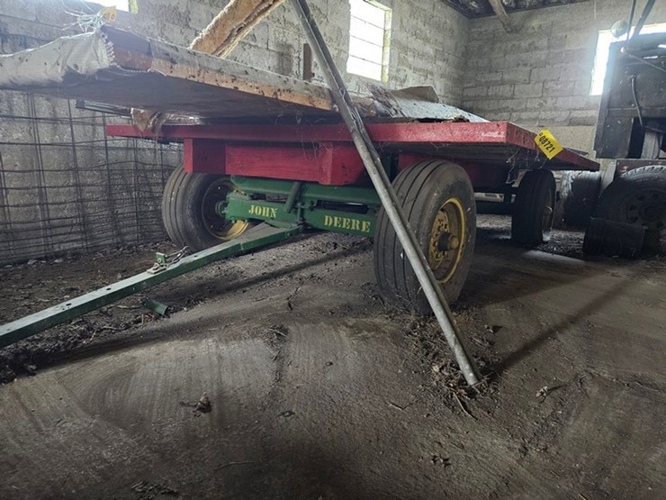 #8721-•-john-deere-running-gear-and-flat-rack-image-6