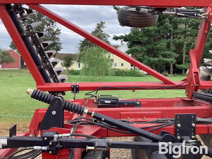 2008-case-ih-340-image-18