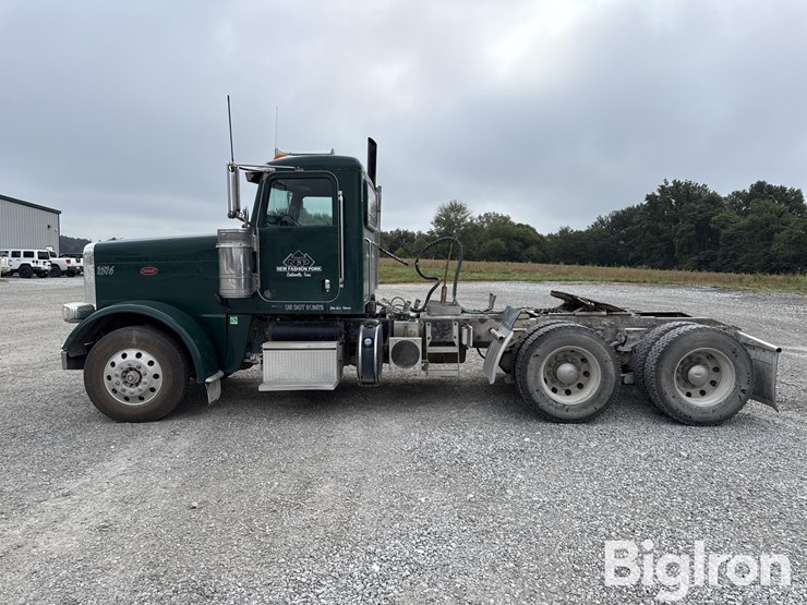 2013-peterbilt-388-image-8