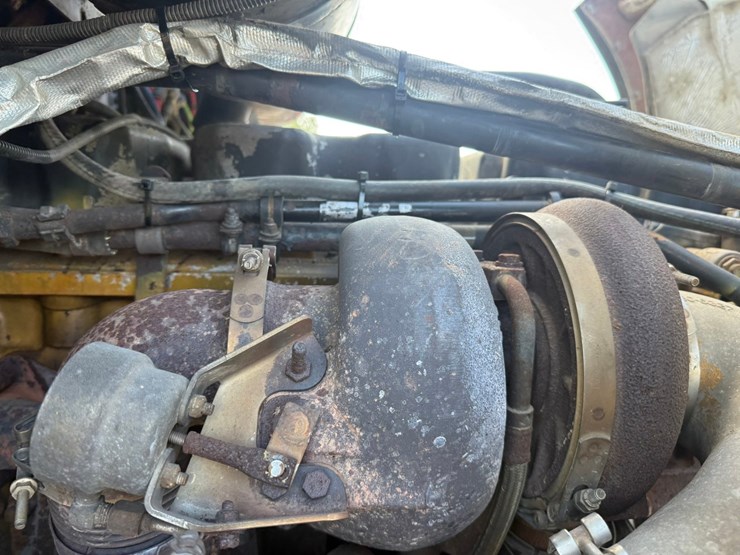2007-caterpillar-c15-image-27
