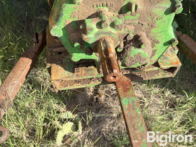 1953-john-deere-60-image-13