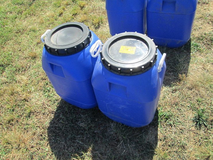 #50150-•-lot-of-(2)-jugs-w/lids-inv#50150-image-2