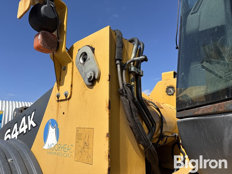 2011-deere-644k-image-19