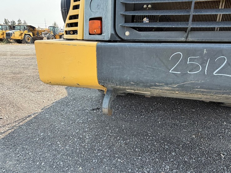 2016-komatsu-hm400-5-image-13