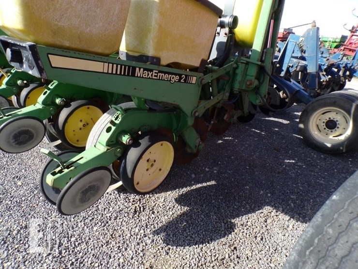 john-deere-7200-image-14