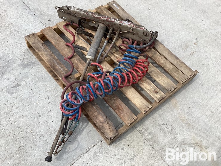 pogo-stick-holder-image-6