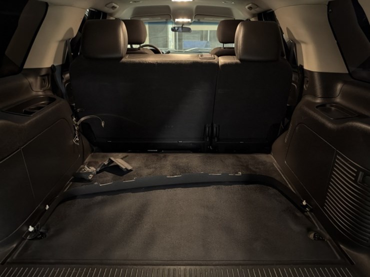 2014-chevrolet-tahoe-image-10