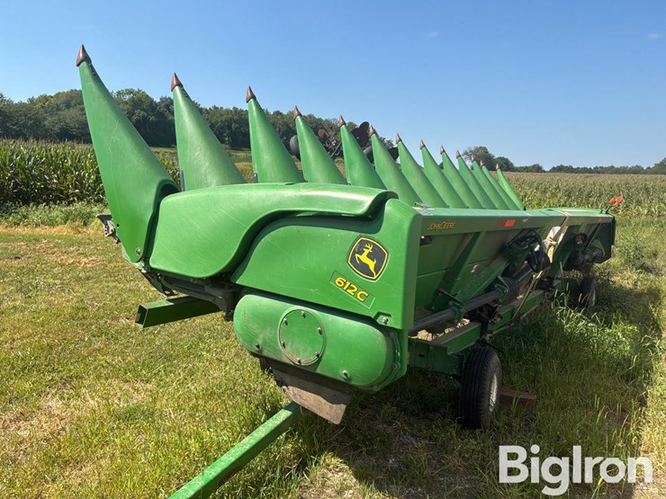 2010-john-deere-612c-stalkmaster-image-7