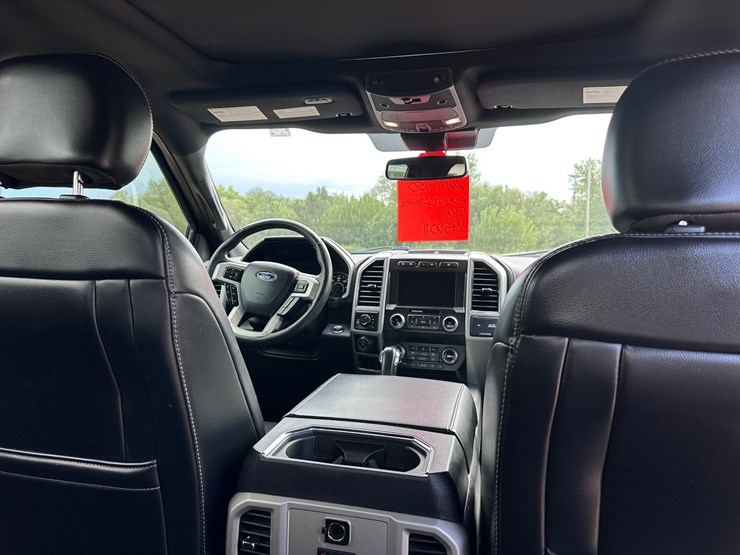2019-ford-f150-lariat-image-23