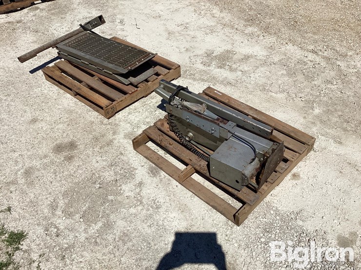 wheelchair-lift-image-5