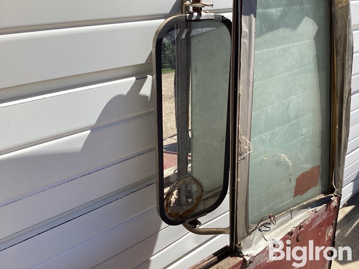 kenworth-top-handle-driver-side-door-image-14
