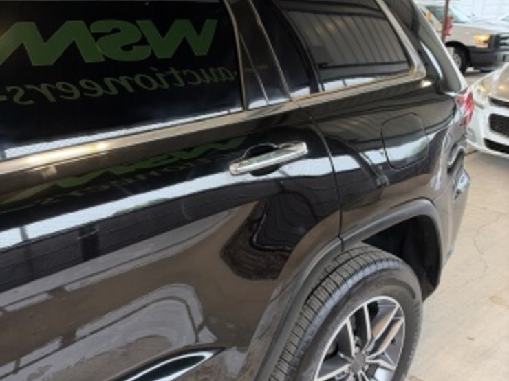 2019-jeep-cherokee-image-6