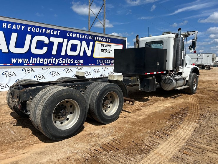 2007-caterpillar-c15-image-5