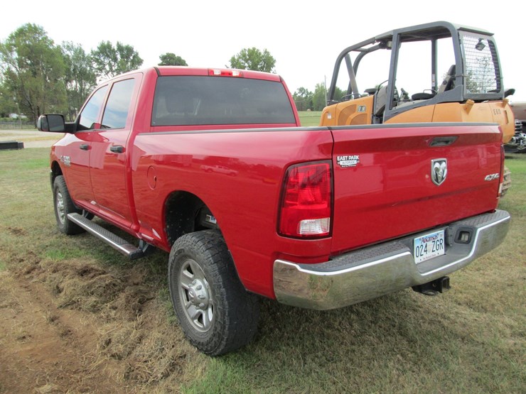 2018-dodge-ram-2500-image-4
