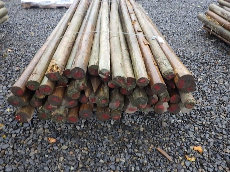 round-wooden-fence-posts-8'l-image-5