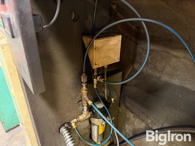 ingersoll-rand-up-6=15ctas-125w/d-air-compressor-image-10