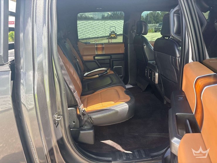2016-ford-f150-image-24