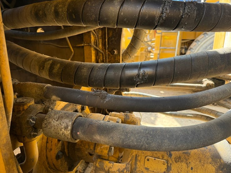 2017-caterpillar-988k-image-47