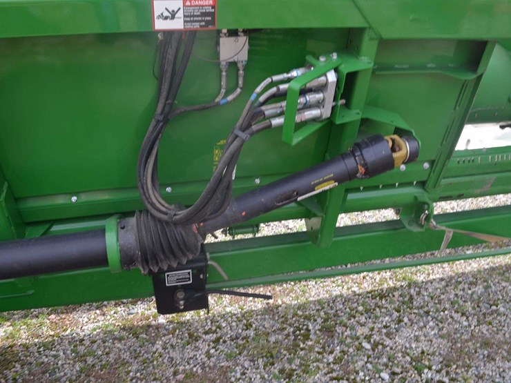 2016-john-deere-630f-image-6