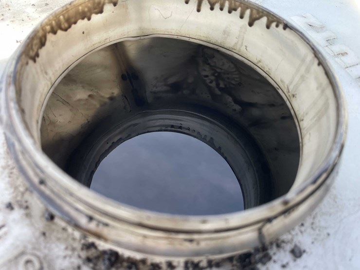 #4028-•-ibc-of-waste-oil-(09)-image-7