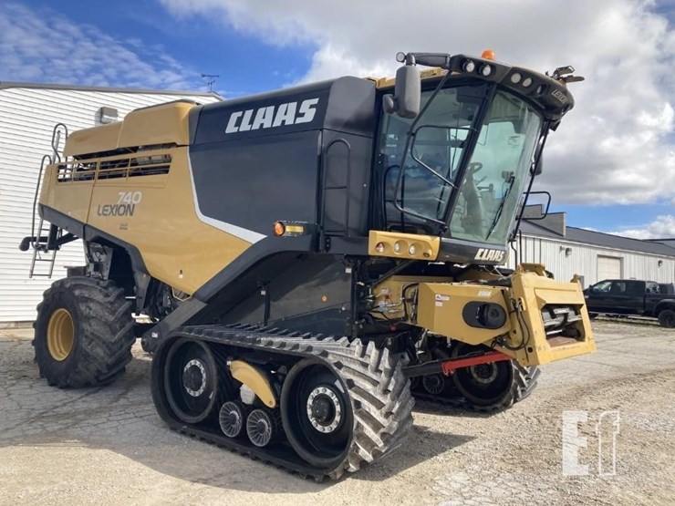 2015-claas-lexion-740-image-4