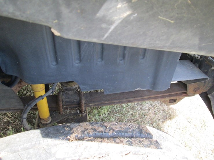 2005-gmc-topkick-c5500-image-17