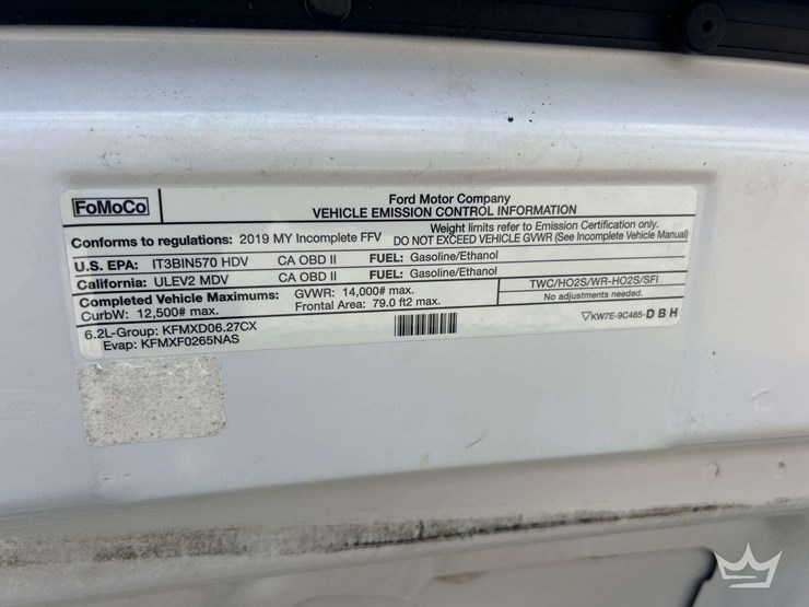 2019-ford-e350-image-9