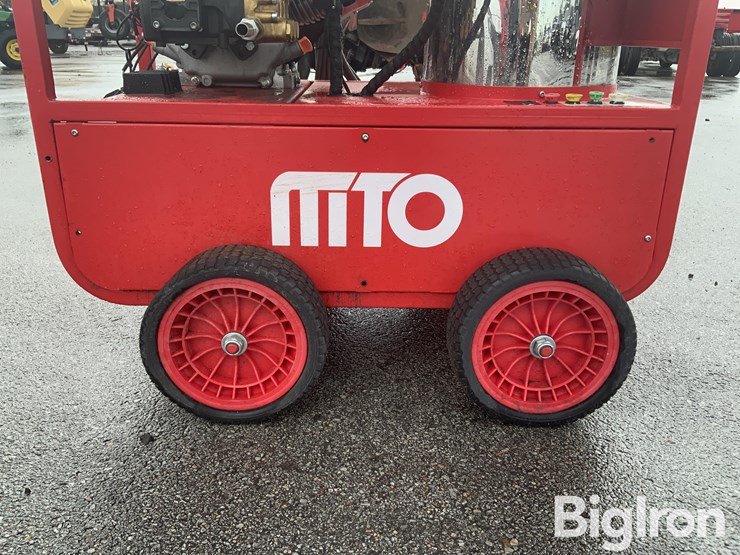 massey-ferguson-730-image-12