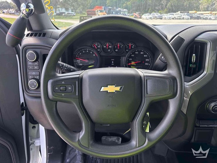 2022-chevrolet-silverado-1500-image-15