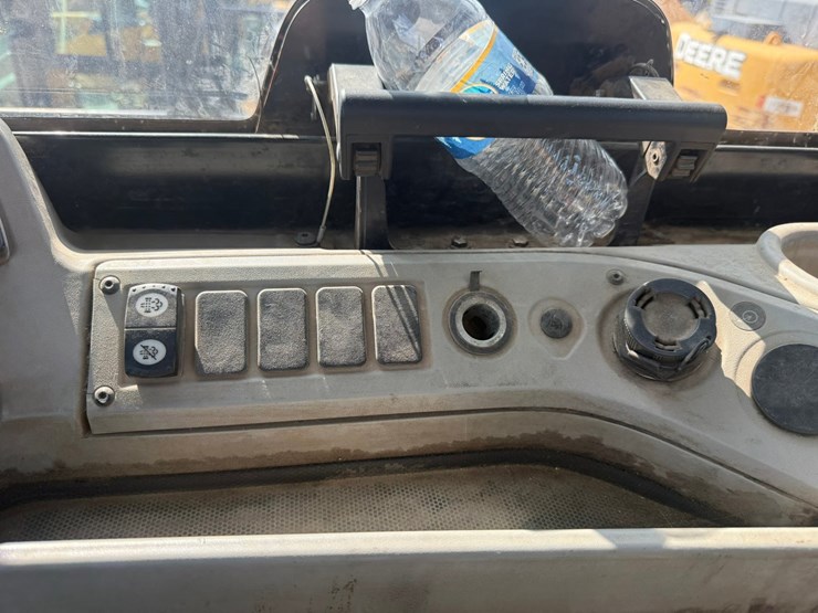 2017-caterpillar-988k-image-142