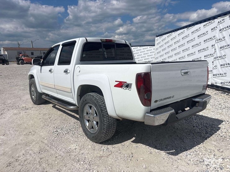 2010-chevrolet-colorado-image-2