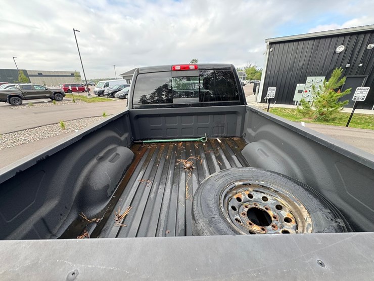 2013-dodge-2500-image-17