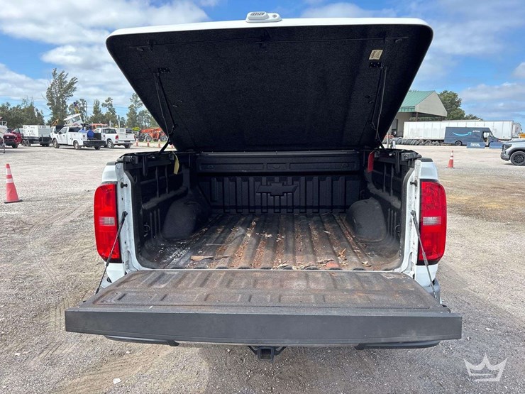 2018-chevrolet-colorado-image-21