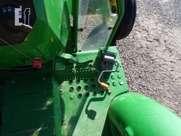 john-deere-5045e-image-11