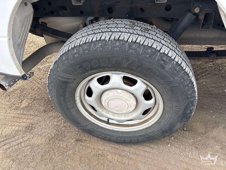 2017-ford-f150-image-25