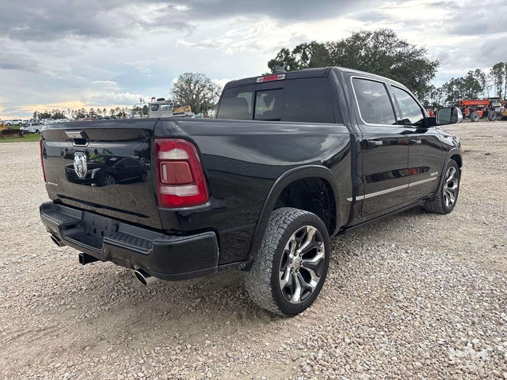 2019-dodge-1500-image-3
