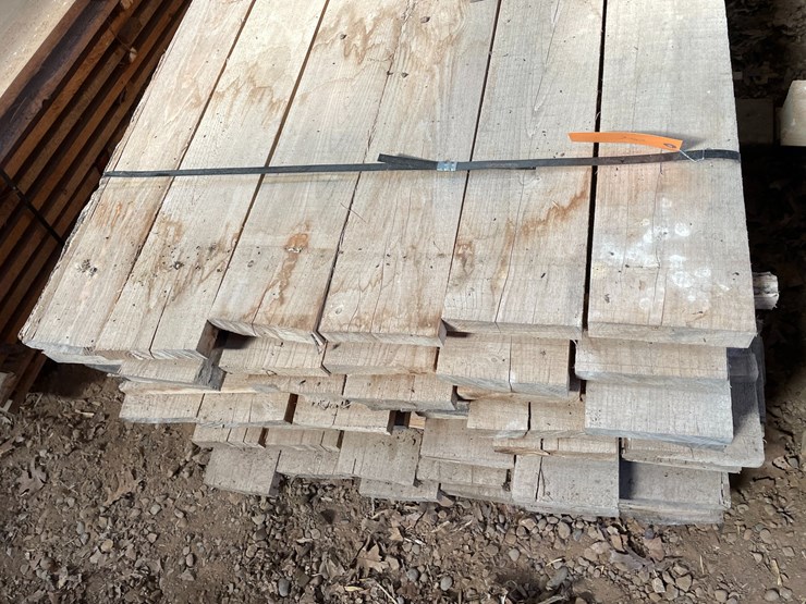 #1679-•-bundle-of-oak-boards-image-3