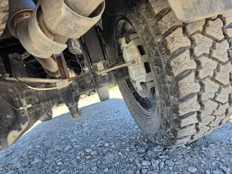 2022-ford-f250-image-75