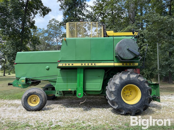 1977-john-deere-6600-image-4