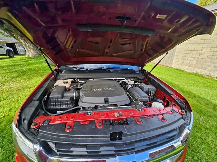 2016-chevrolet-colorado-image-11