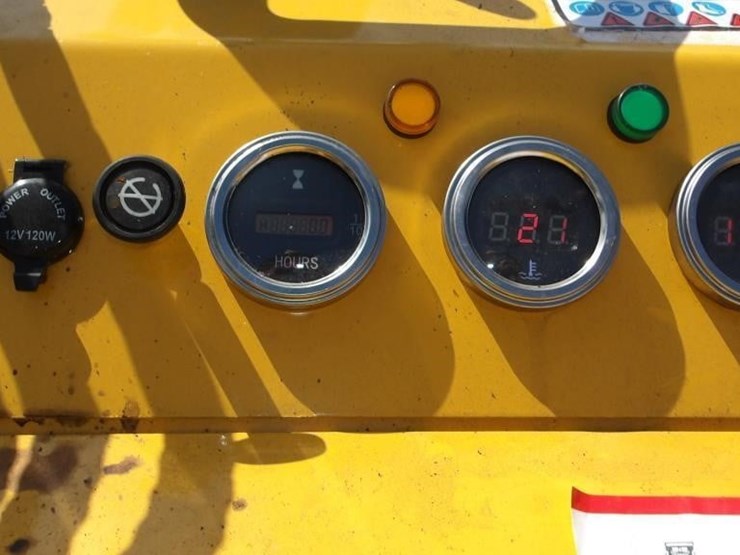 2026-zjz-zjz-380-skid-steer-loader-image-13