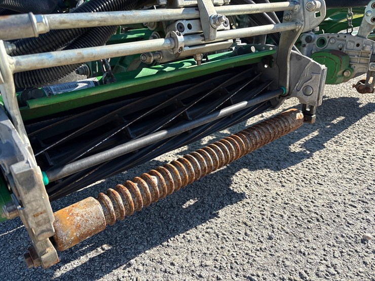 john-deere-2750-image-12
