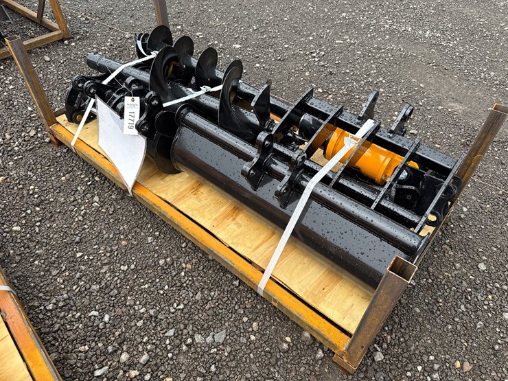 #6085-•-mini-excavator-attachment-package-image-4
