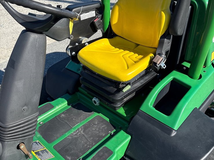 john-deere-8000a-image-11