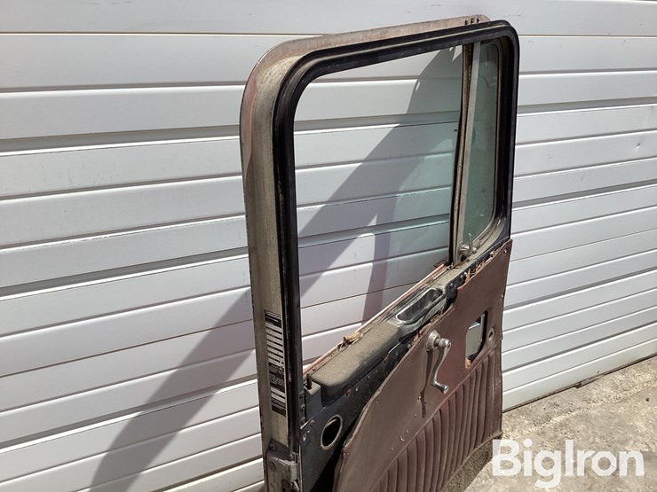 1984-kenworth-driver-side-bottom-latch-handle-door-image-10