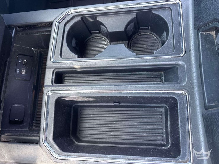2015-ford-f150-image-17