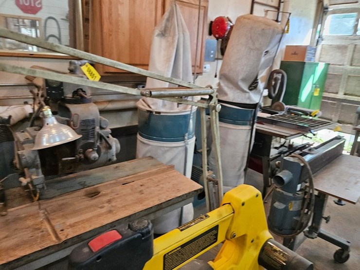 #8713-•-dewalt-scroll-saw-image-18