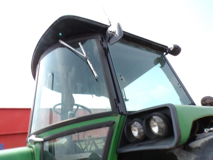 john-deere-4240-image-25