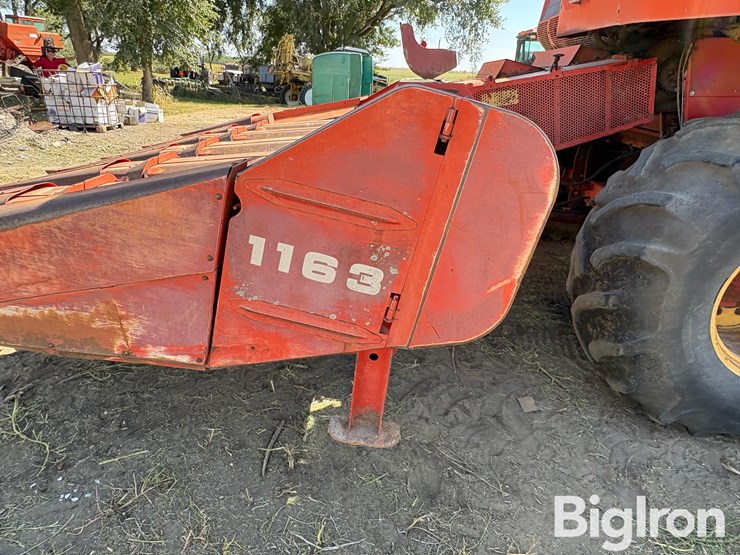 1979-massey-ferguson-750-image-13